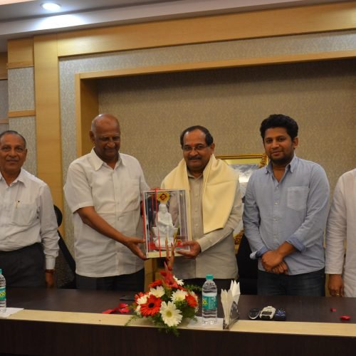 7554b34d-ea81-484d-ab92-043d3858a93f